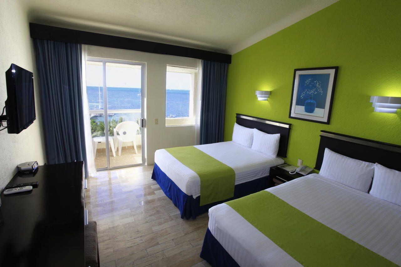 Aquamarina Beach Hotel Cancún Extérieur photo